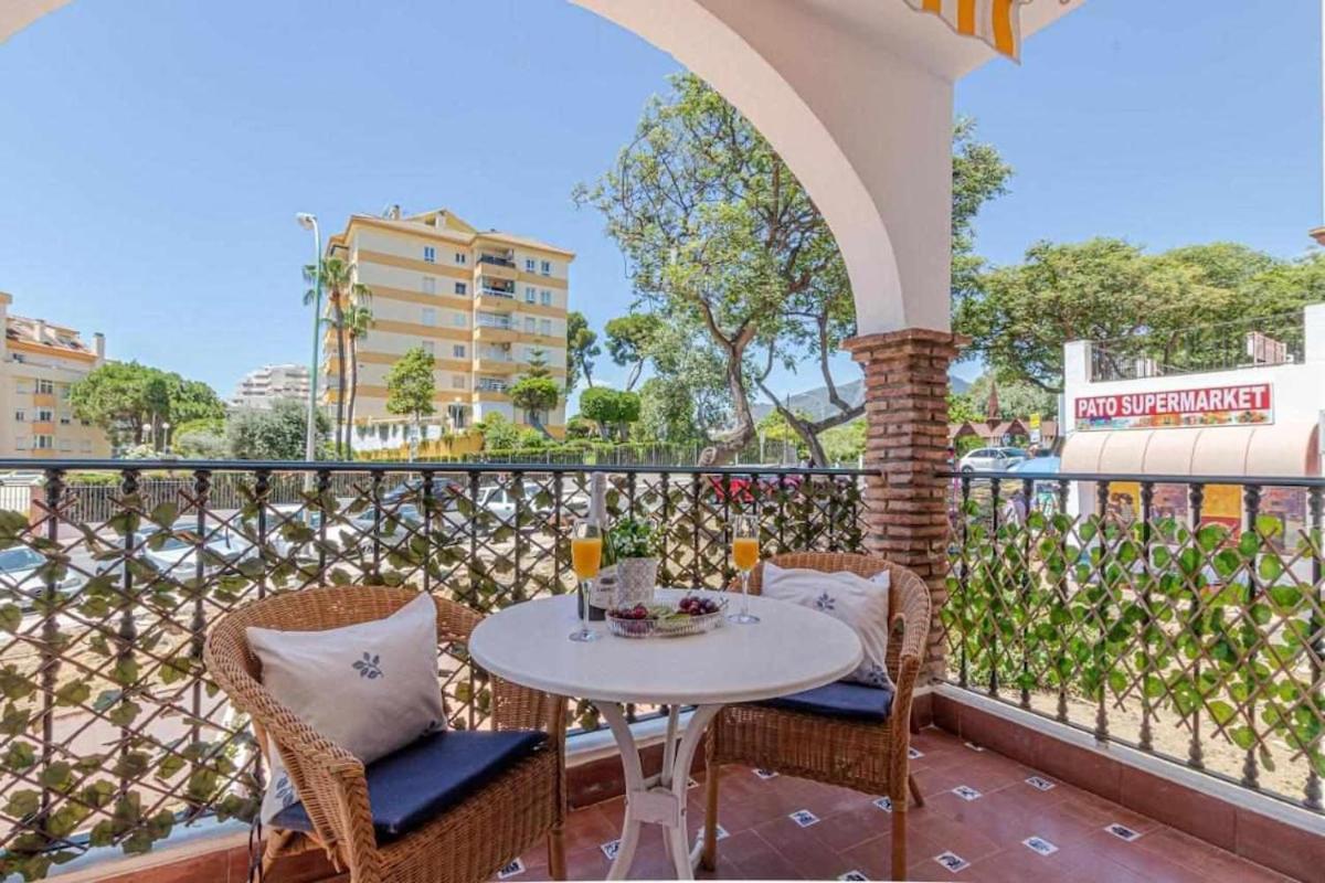 797 Holiday Rentals - Apartamento En Pueblo Quinta A 1 Min De La Playa Benalmadena Bagian luar foto