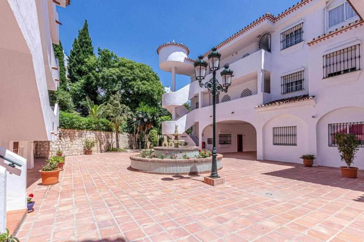 797 Holiday Rentals - Apartamento En Pueblo Quinta A 1 Min De La Playa Benalmadena Bagian luar foto